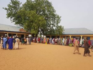 Large Turn Out In Makusidi Ward In wushishi Local Government Of Niger State.