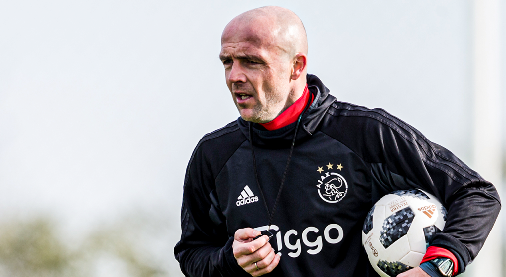 Ajax manager, Schreuder Calvin Bassey deserved red card after 17mins, Ajex Manager,,